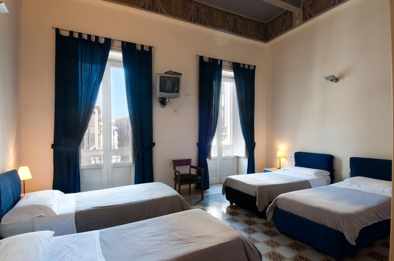 Hotel Palazzo Savona à Palerme Extérieur photo